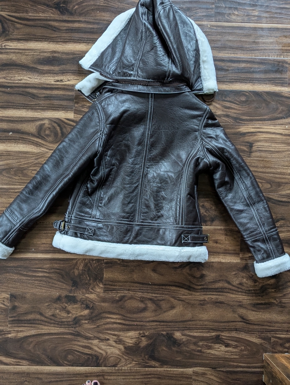 Brown Shearling-Lined Leather Bomber Jacket - Picture 3 of 3
